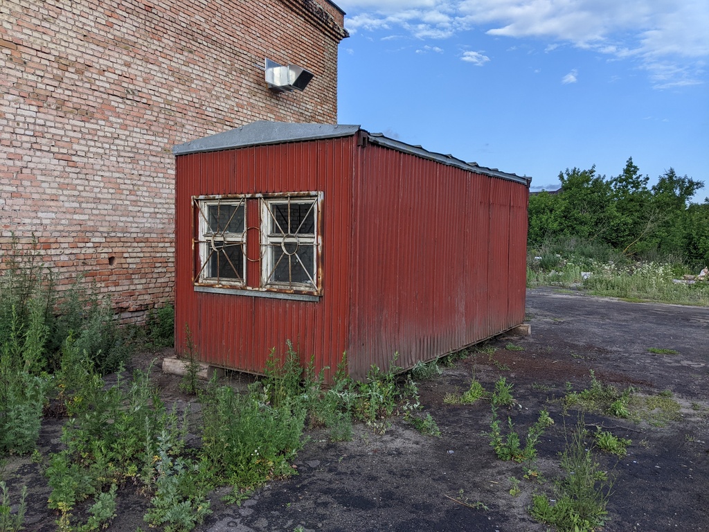 Привез Вагончик